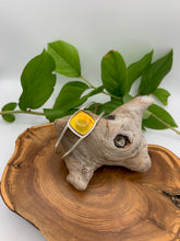 Load image into Gallery viewer, Amber Square Cuff