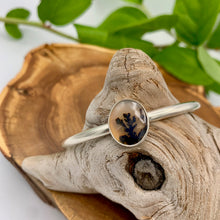 Load image into Gallery viewer, Dendritic Agate Cuff (small)