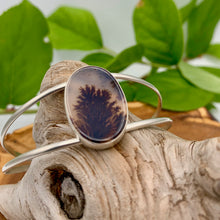 Load image into Gallery viewer, Dendritic Agate Cuff (large)
